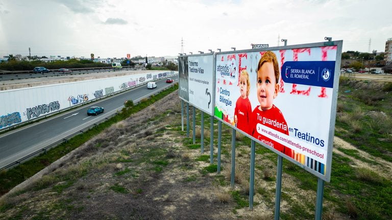 soportes publicitarios de valla publicitaria